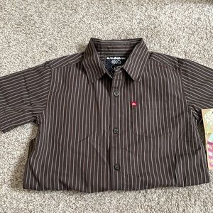 NWT Quicksilver Brown Boy’s Button Down Size S